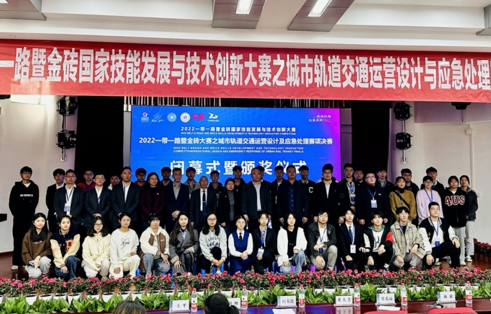 _cgi-bin_mmwebwx-bin_webwxgetmsgimg__&MsgID=6718477632059213730&skey=@crypt_f9e23881_c3d4aa12c1a45dd806ea7f434655c4f8&mmweb_appid=wx_webfilehelper.jpg _cgi-bin_mmwebwx-bin_webwxgetmsgimg__&MsgID=6718477632059213730&skey=@crypt_f9e23881_c3d4aa12c1a45dd806ea7f434655c4f8&mmweb_appid=wx_webfilehelper.jpg