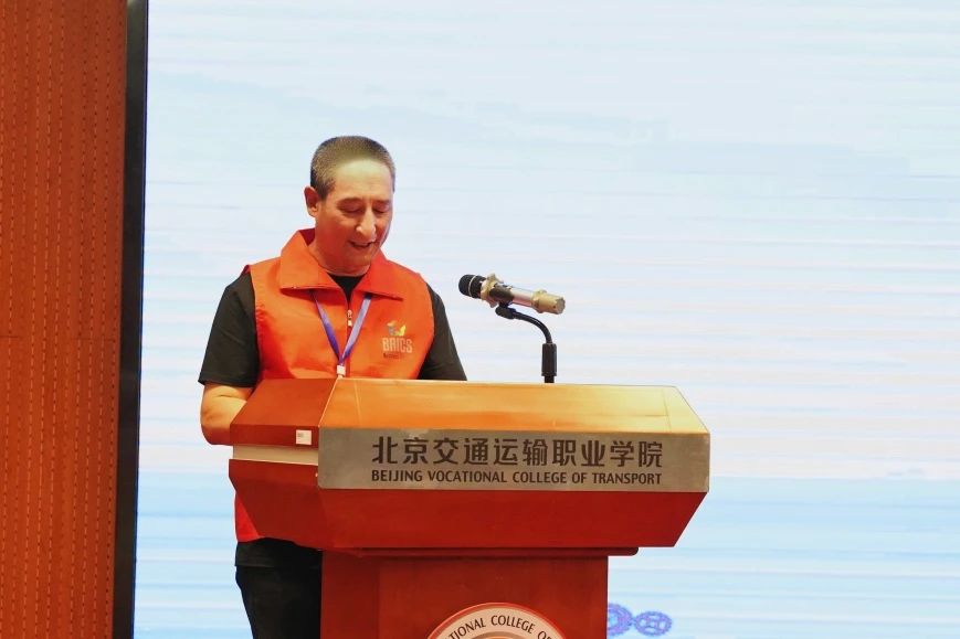 微信图片_20250617145605 微信图片_20250617145605